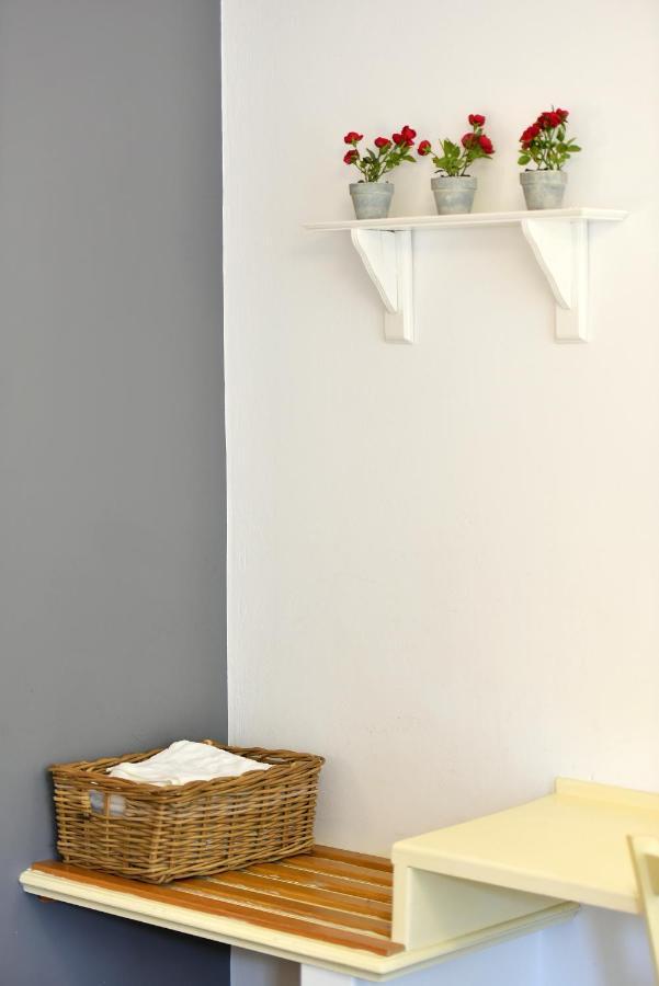 Piteoussa Rooms ไฮดรา ภายนอก รูปภาพ